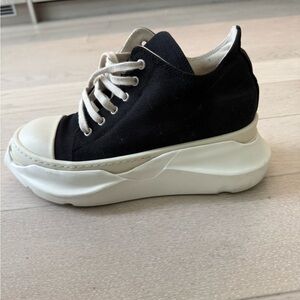 RICK OWENS DRKSHDW black Abstract low sneaker